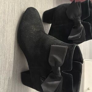 Beautiful ankle boots with bow